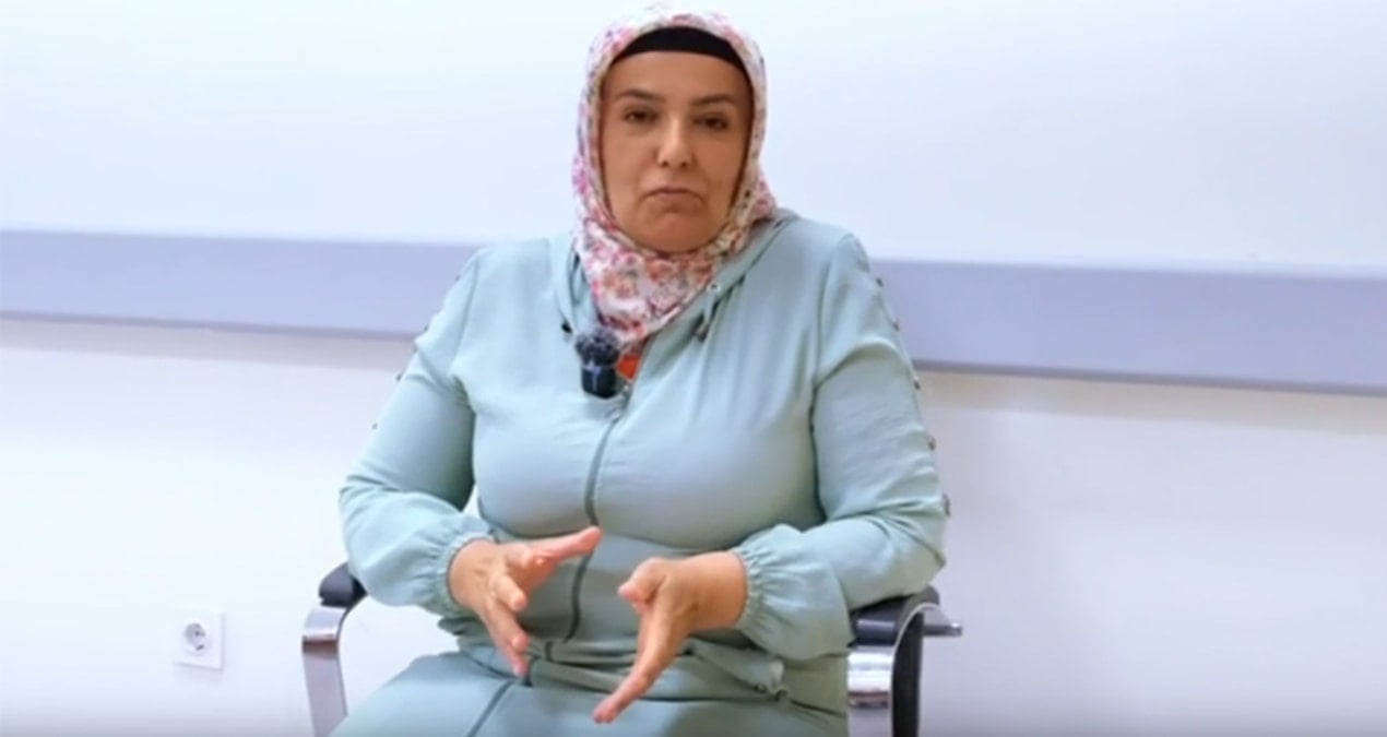 bir bucuk yildir gecmeyen oksurugun nedenini ogrenince soke oldu XbUFWbnN