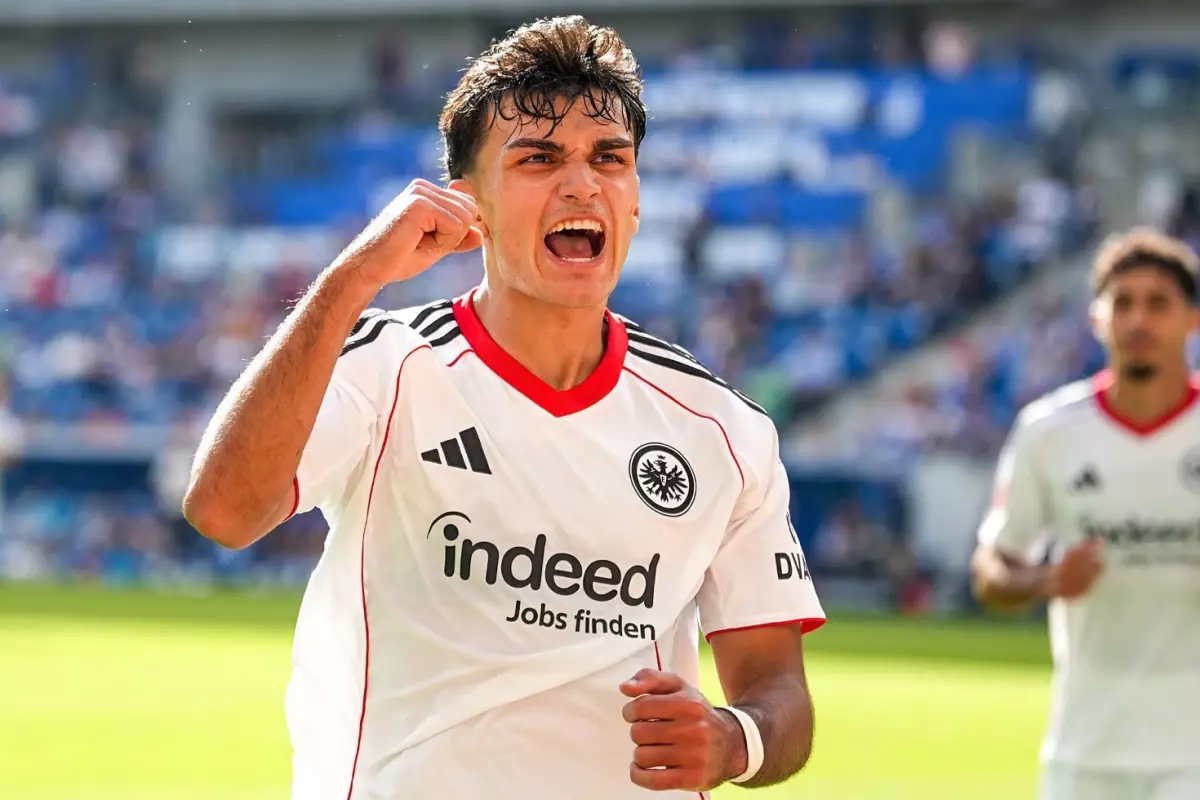 frankfurt cildirdi can uzun icin tarihi bir bonservis bedeli istiyorlar lHODWCs3