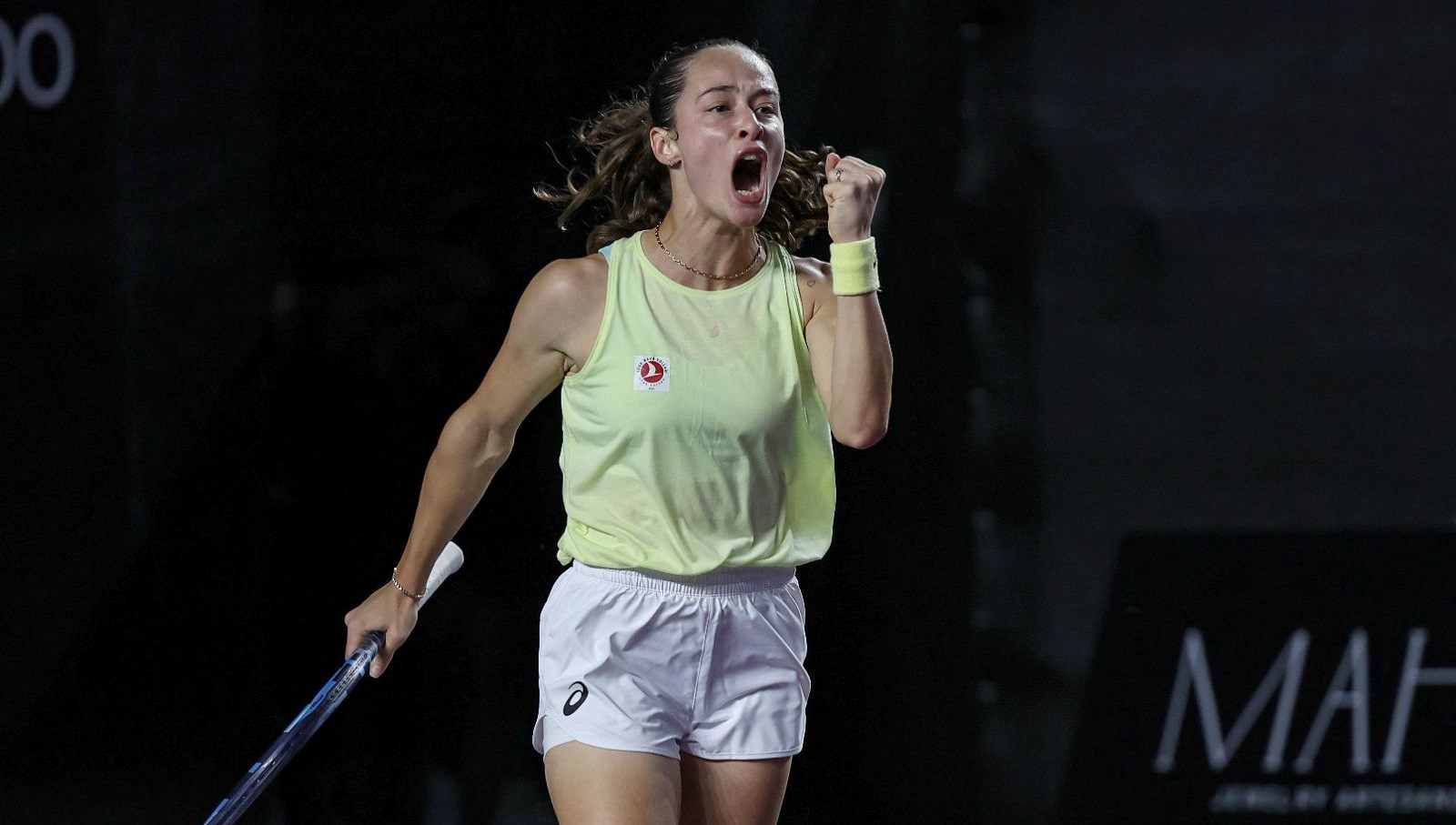 zeynep sonmez cin acikta 3 tura yukseldi AW29T1zA