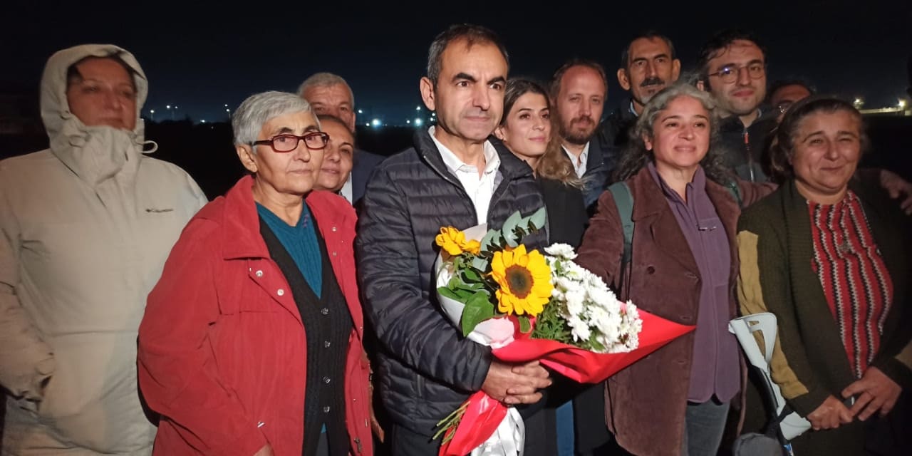 gazeteci ercument akdeniz tahliye edildi icimde buruk bir sevinc var 3pITvHqm.jpg