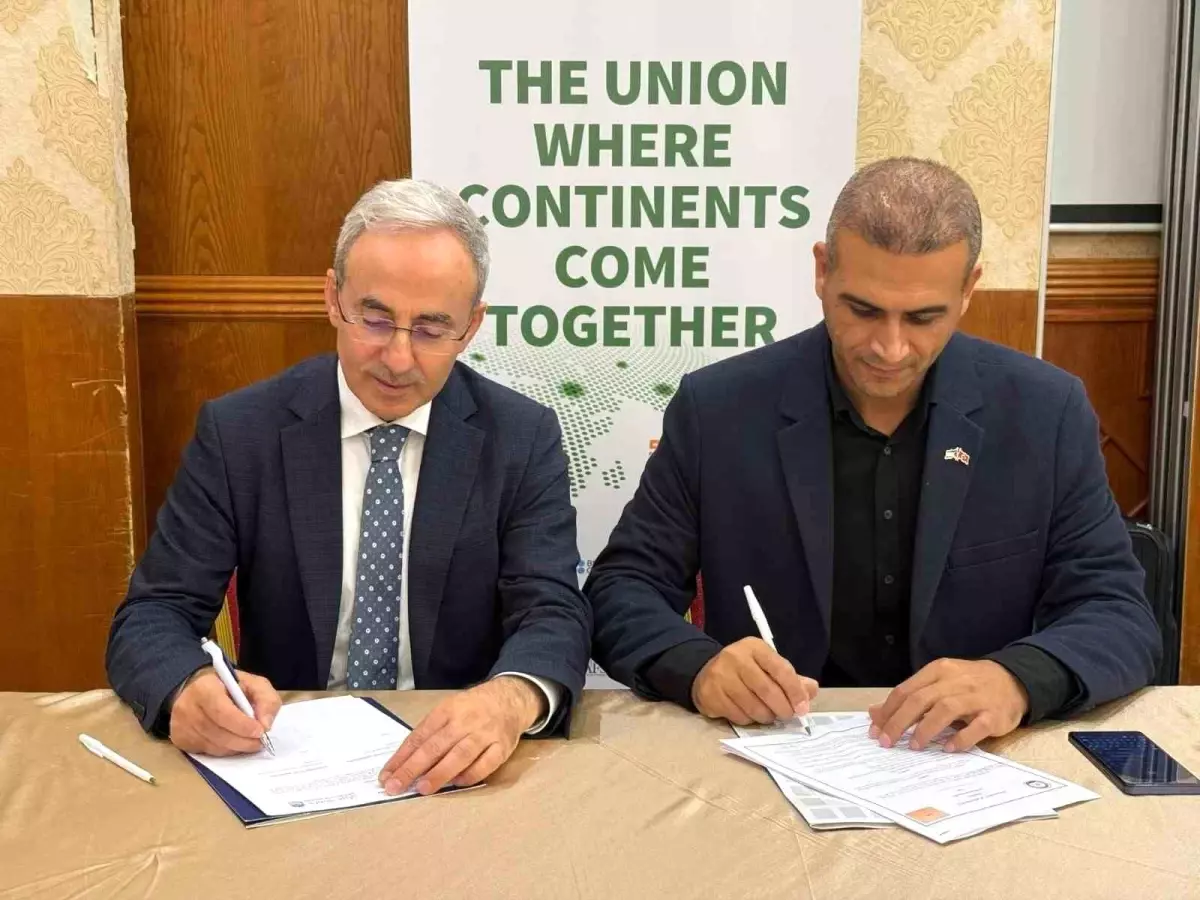 gaziantep islam bilim ve teknoloji universitesi rektoru tunusta turk arap universite rektorleri kongresine katildi wvWsxnqK.jpg