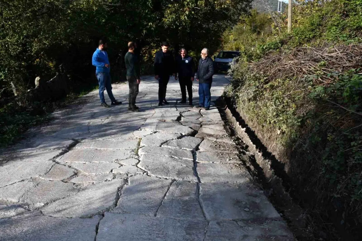 kaymakam kandemir koy ziyaretlerinde vatandaslarin sorunlarini dinledi eBTNA6YB.jpg