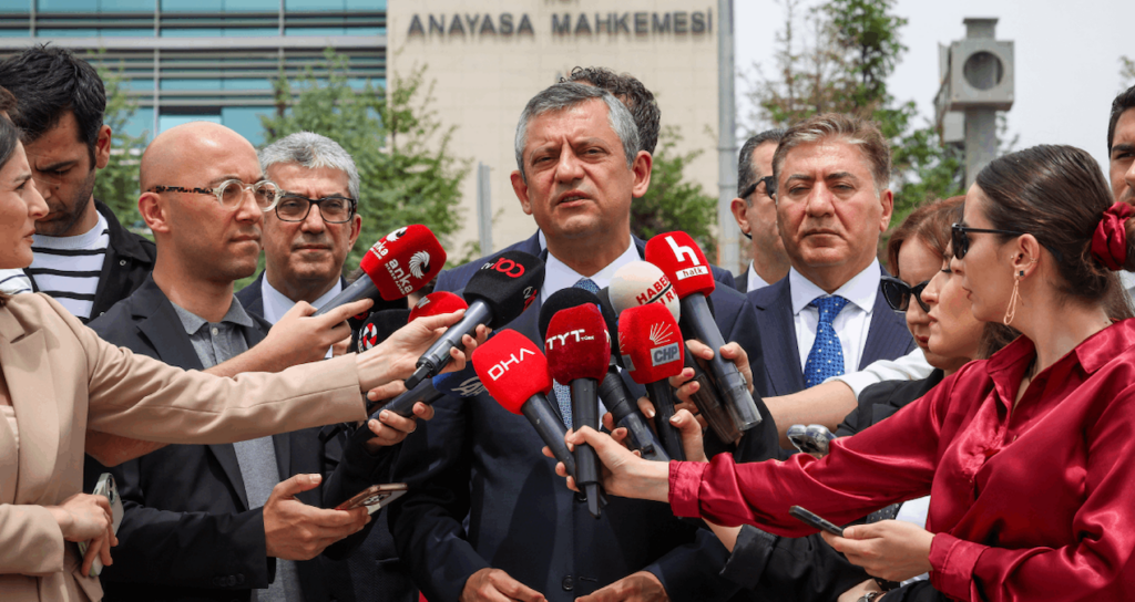 Özgür Özel’den Erdoğan’a ‘Beytülmal’ Yanıtı: Mahkemeler Bağımsızdır!
