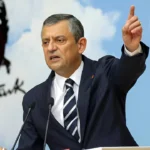 Özgür Özel’den Onursal Adıgüzel’in Tutuklanmasına Sert Tepki: “Darbeye Sonuna Kadar Direneceğiz”