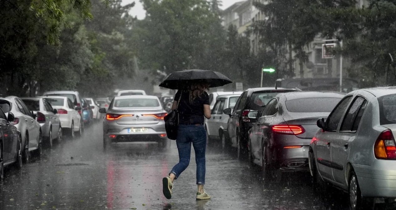 İstanbul’da Bir Günde Yazdan Sonbahara Geçiş