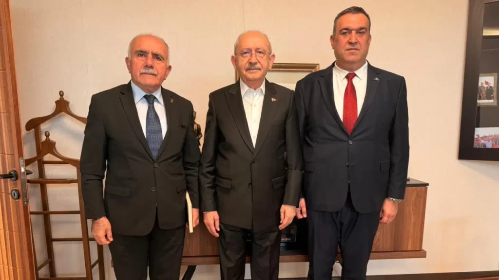 Kemal Kılıçdaroğlu’ndan Stratejik Görüşme: Gürsel Tekin’in Ekibiyle Bir Araya Geldi