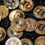 Kripto Piyasasında Düşüş: Ethereum Bir Yılın En Düşük Seviyesini, Bitcoin Mayıs Ayının En Dip Noktasını Gördü