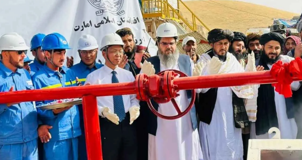 Yasaklar Ülkesi Yeni Petrol Kuyuları Açıyor: Afganistan Enerji Devrimine Hazırlanıyor
