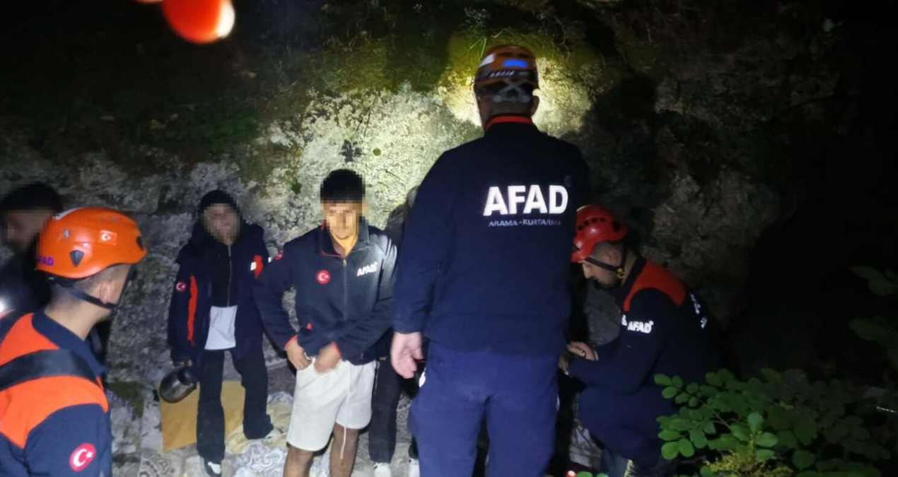 Değirmendere Şelalesi’nde Kaybolan Gençlerden Mutlu Edici Gelişme