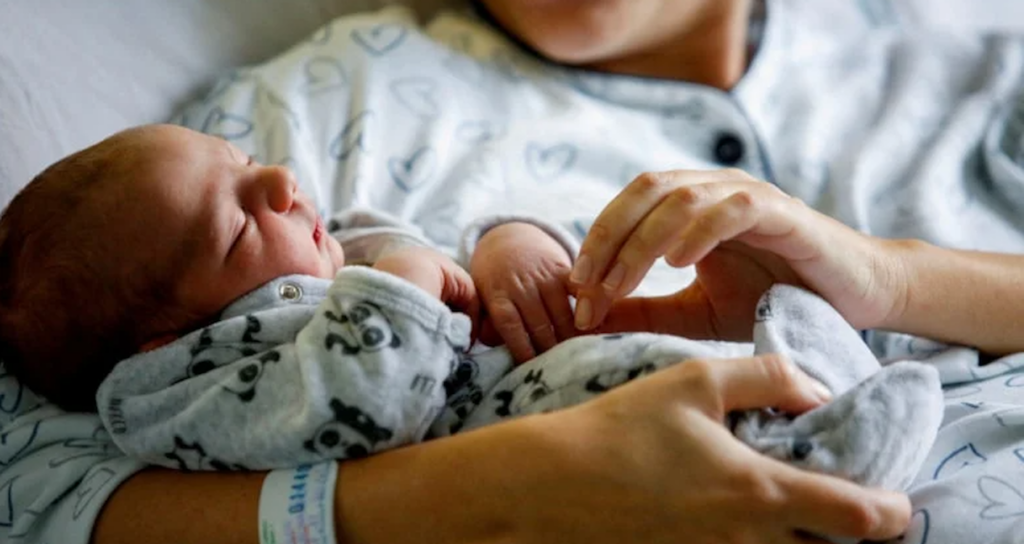 Çocuk Sahibi Olan Çalışanlara 3 Milyon TL Destek: Doğum Oranlarında Rekor Artış