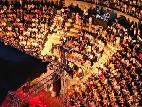 Bergama tiyatro festivali 7 9 agustos tarihlerinde yedinci kez duzenlenecek Lg1d9AD8