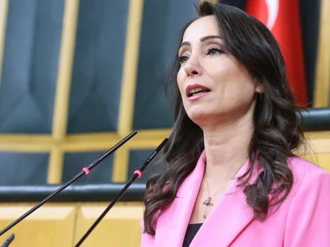 Tulay hatimogullarindan kursude nato zirvesi tepkisi nasil daha fazla silah satarizin derdine dusmusler VWh7tTqx